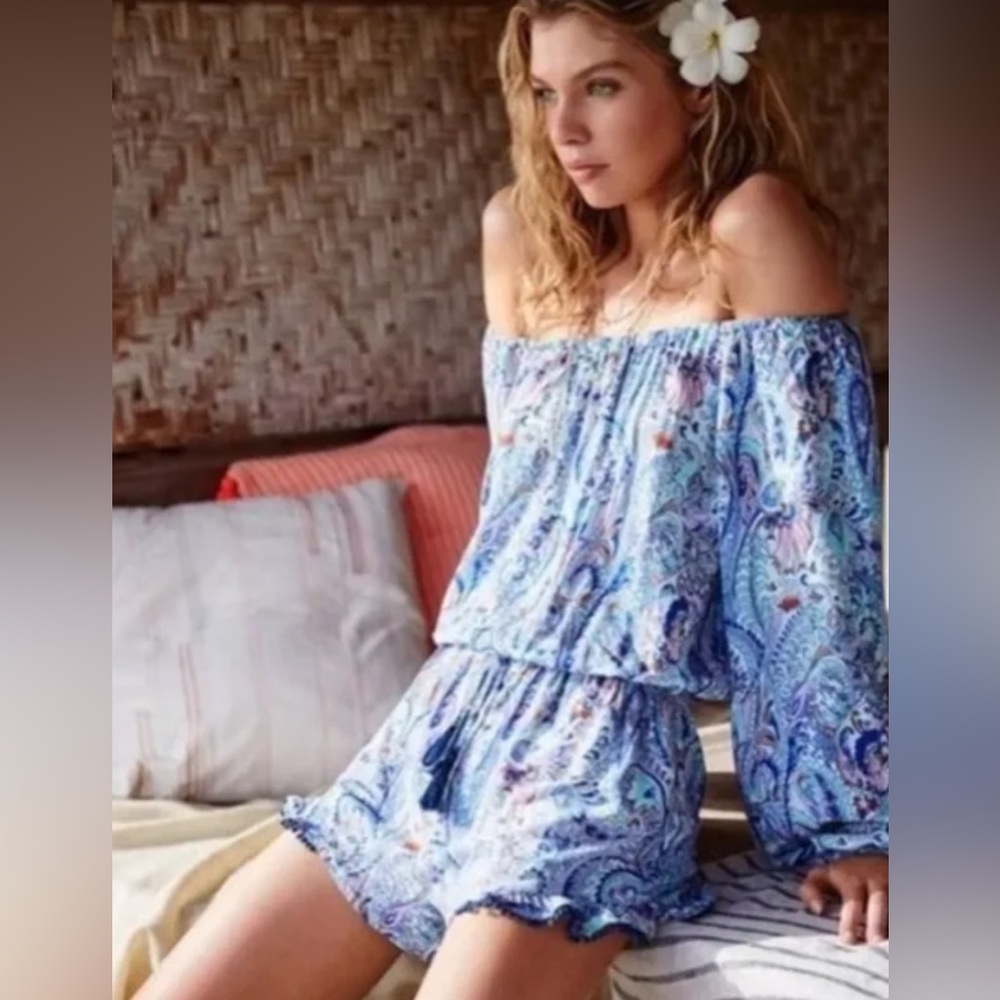 VICTORIA’S SECRET Swim Coverup Romper, Size M